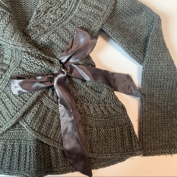 MM Couture sweater - Picture 3 of 5